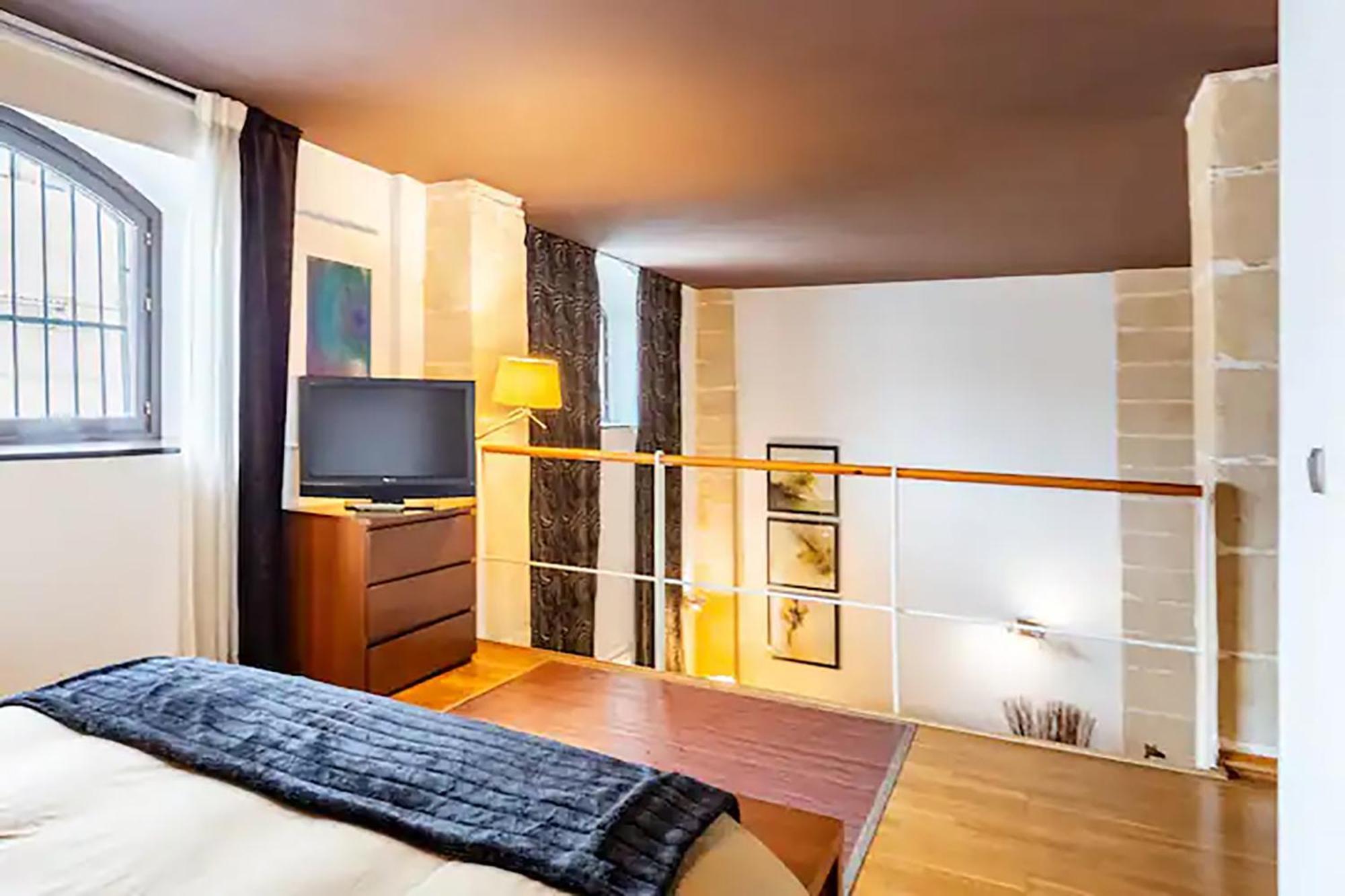 Artqhost Jerez Huge Loft & Free Parking Leilighet Jerez de la Frontera Eksteriør bilde